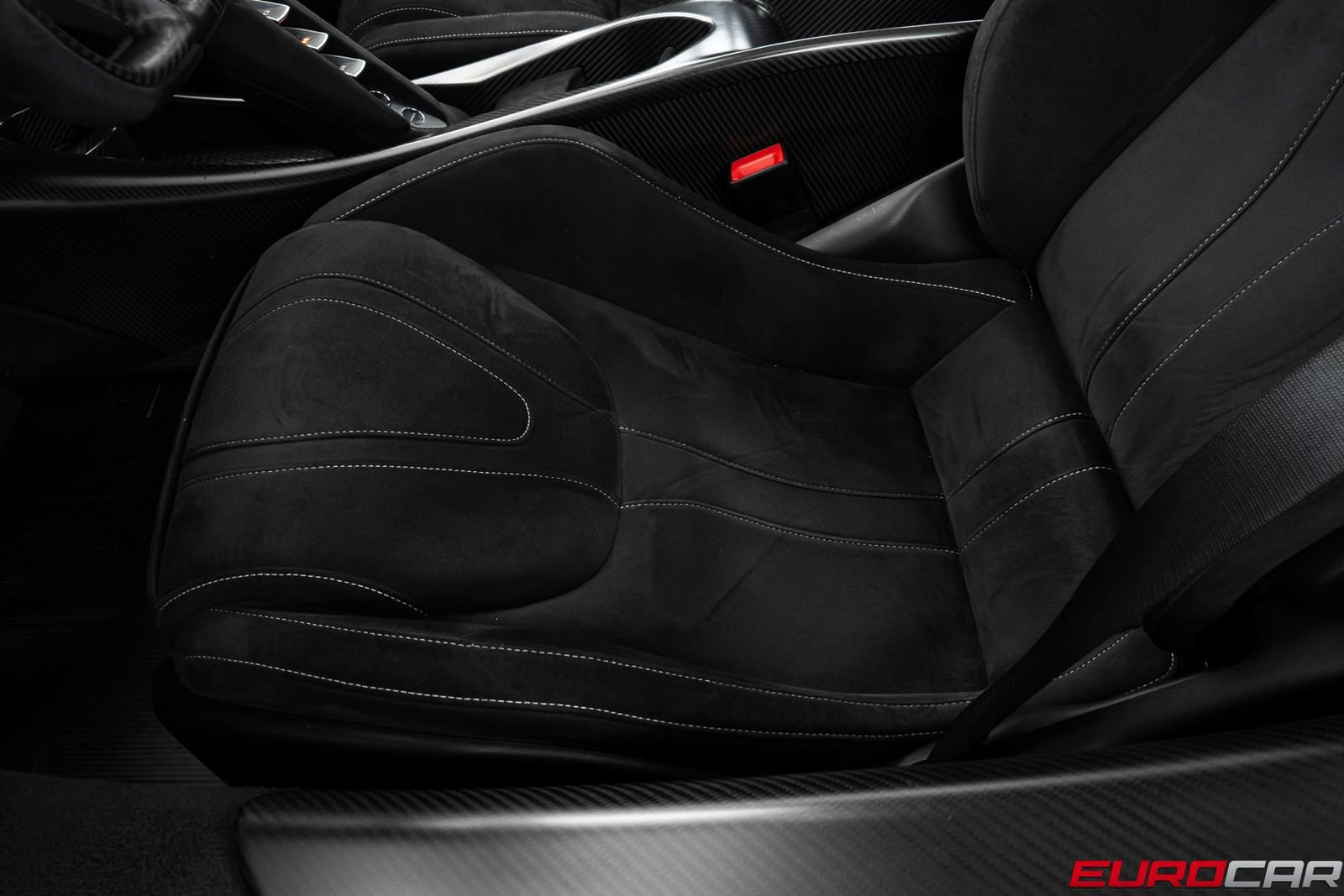 Used 2021 McLaren 765LT photo 43