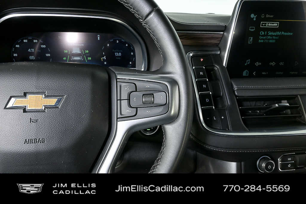 2025 Chevrolet Suburban LT