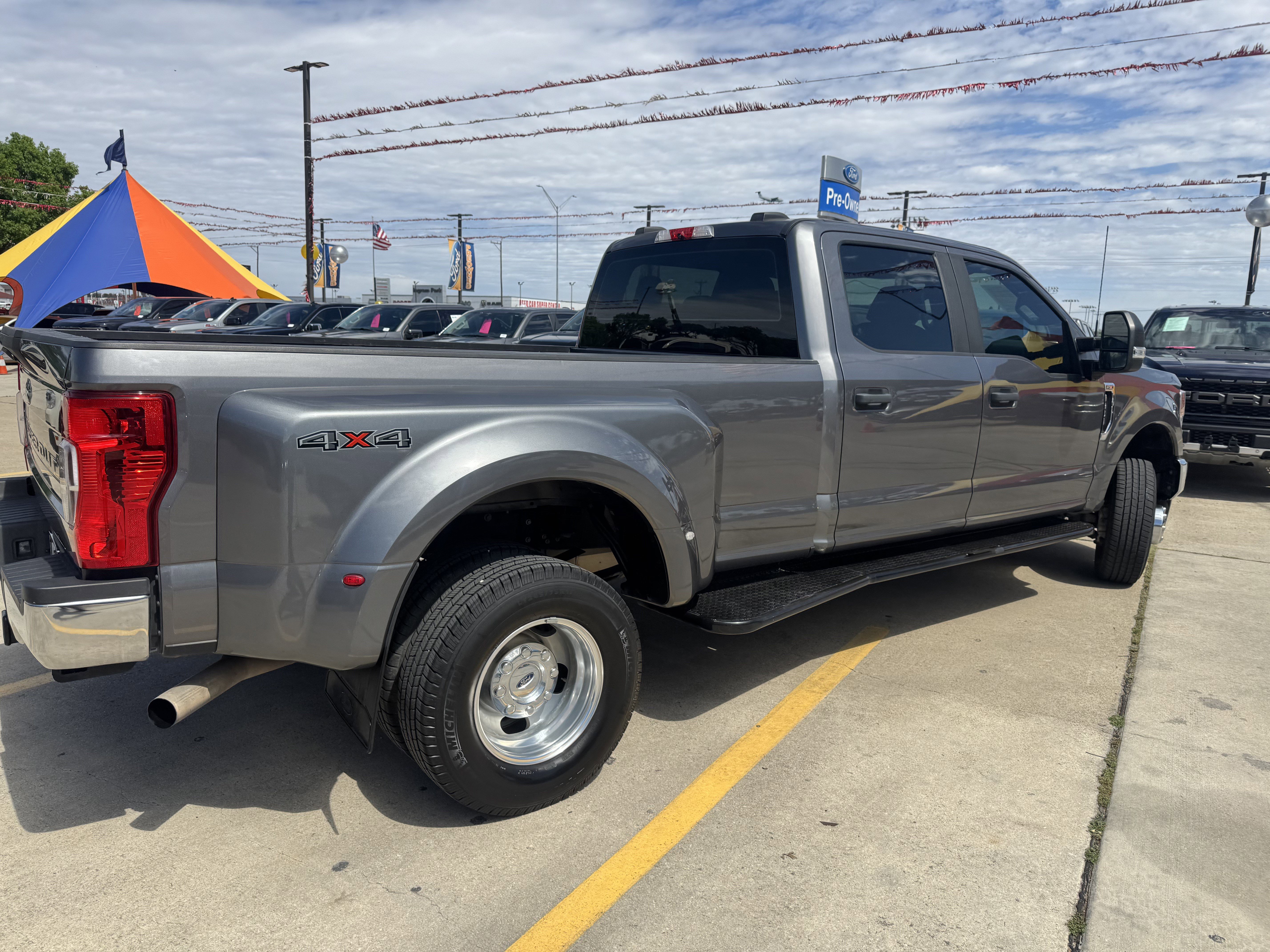 2022 Ford F350 XL