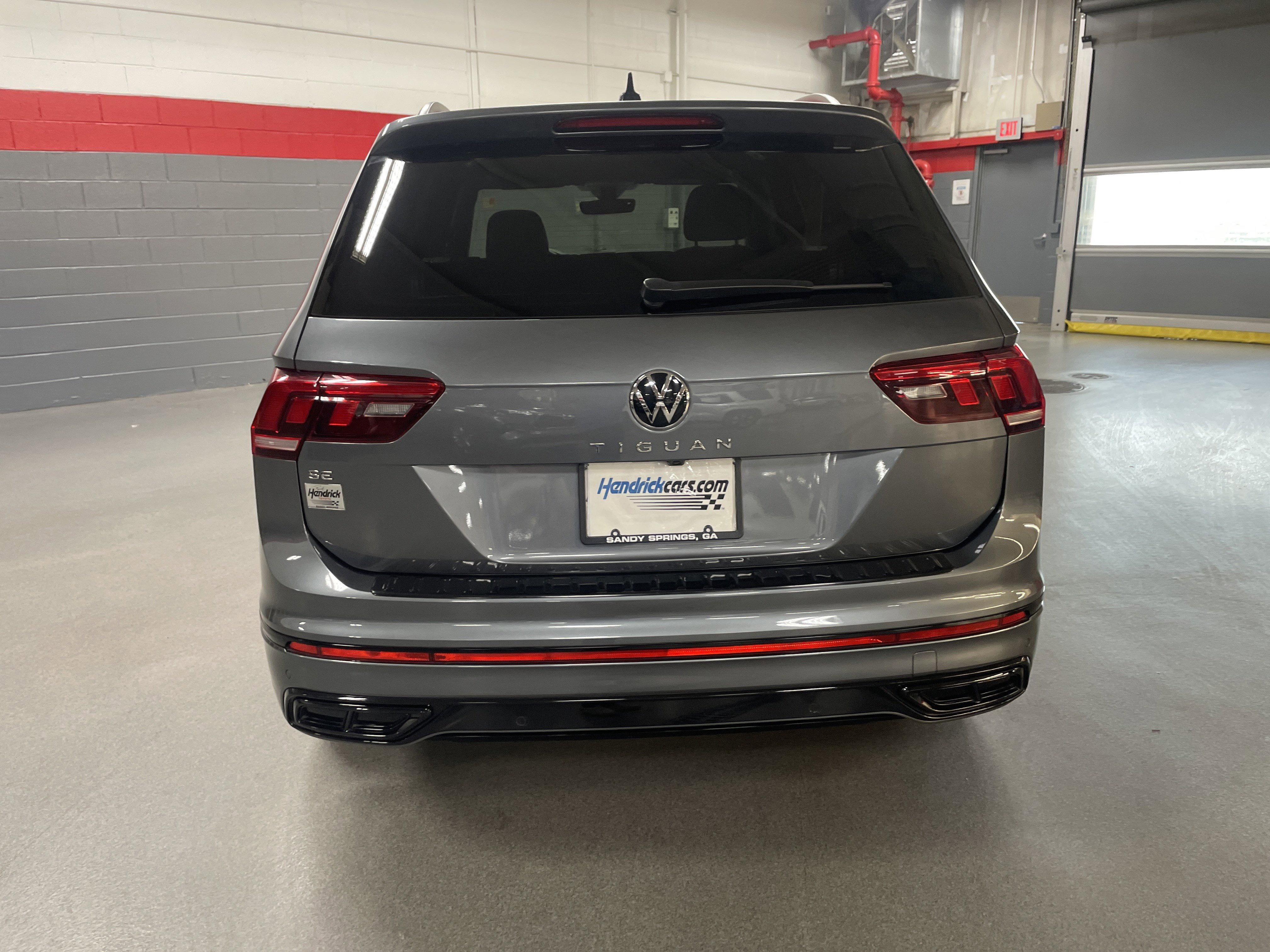 2023 Volkswagen Tiguan SE R-Line