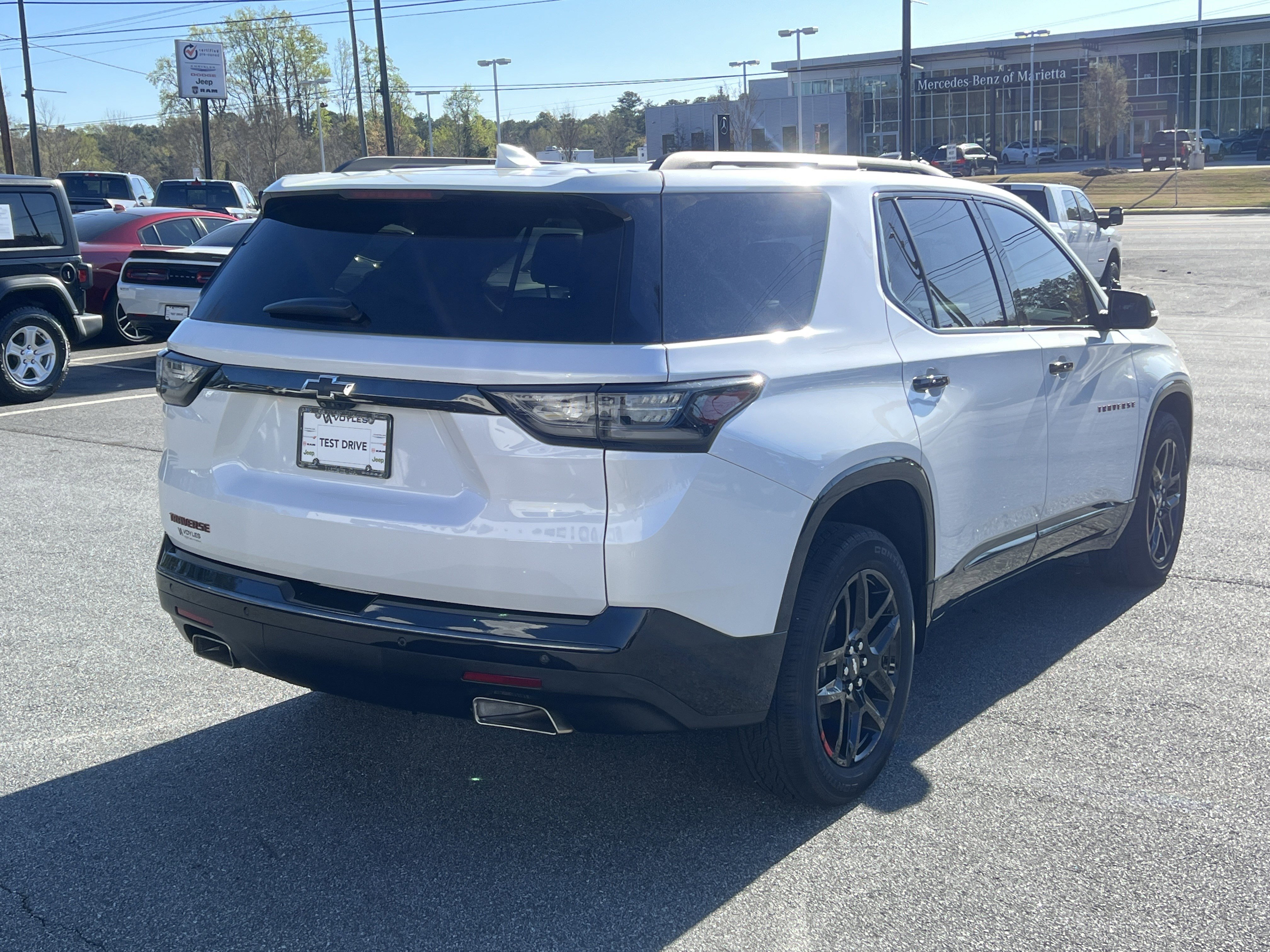 2021 Chevrolet Traverse Premier