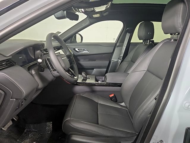 2026 Land Rover Range Rover Velar Dynamic SE