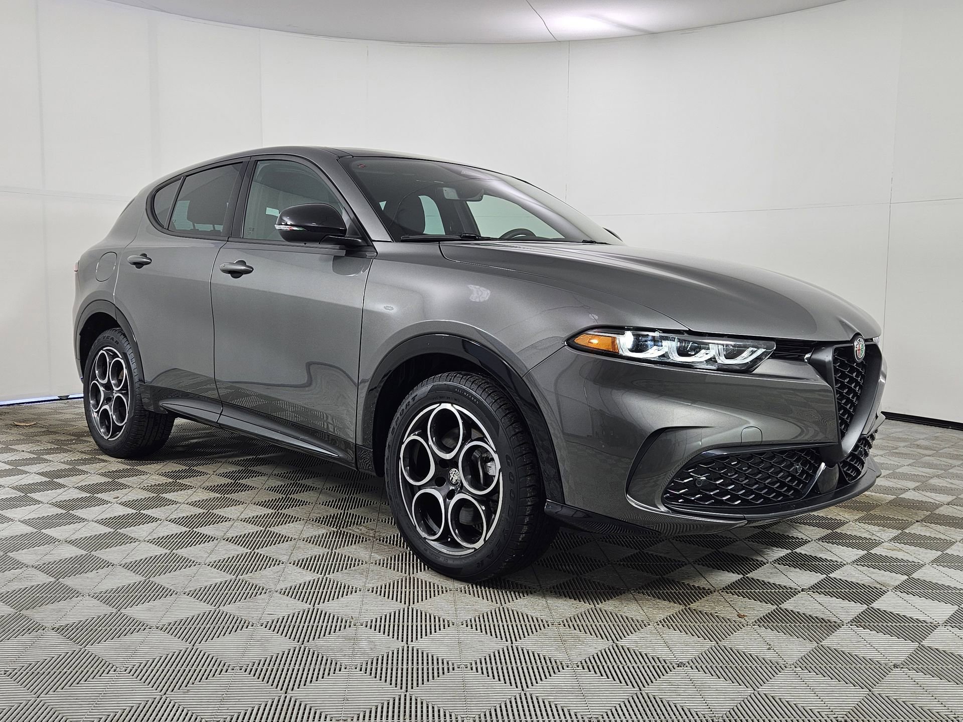 Used 2025 Alfa Romeo Tonale