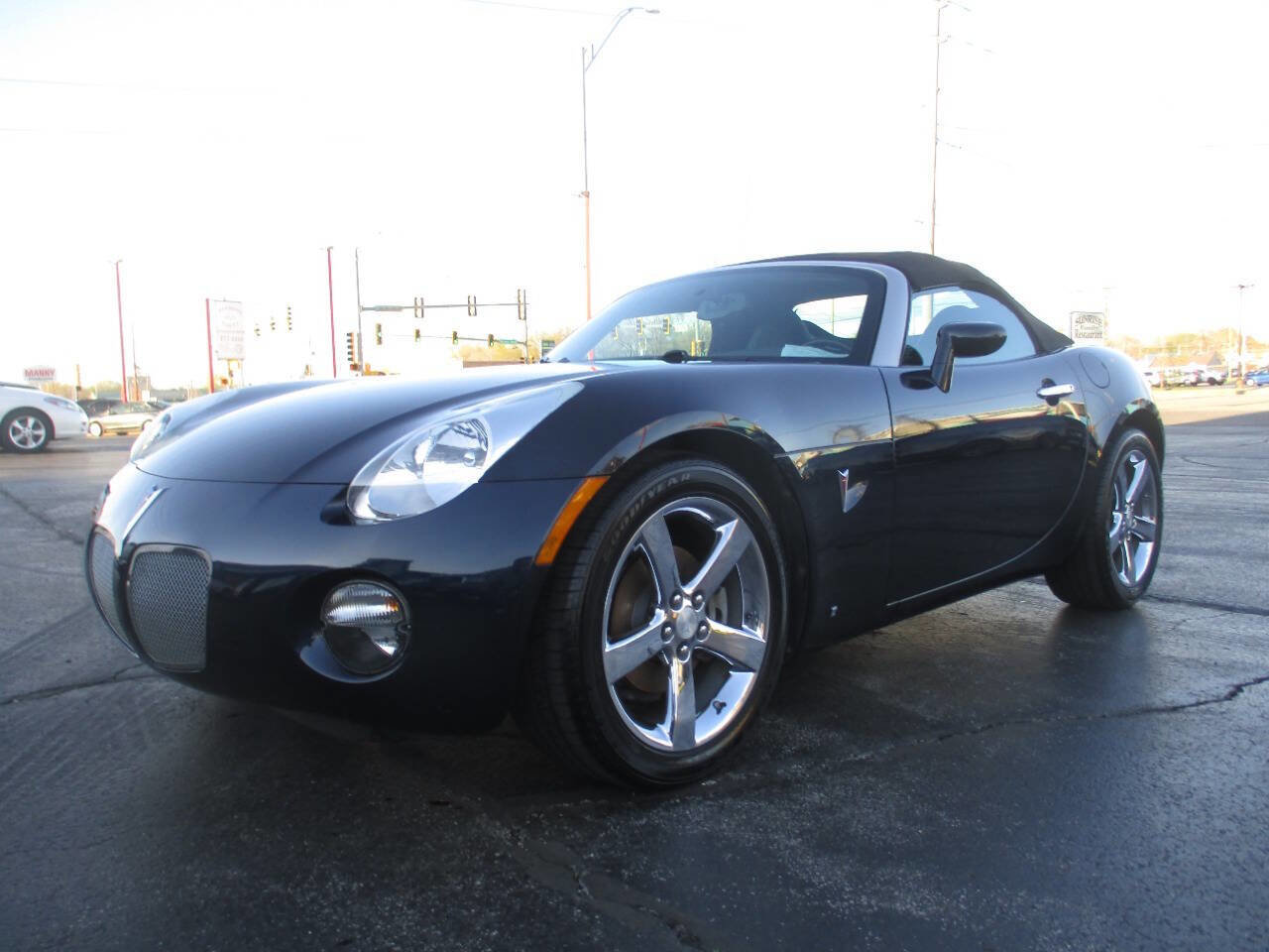 Used 2008 Pontiac Solstice Convertible w/ Premium Package