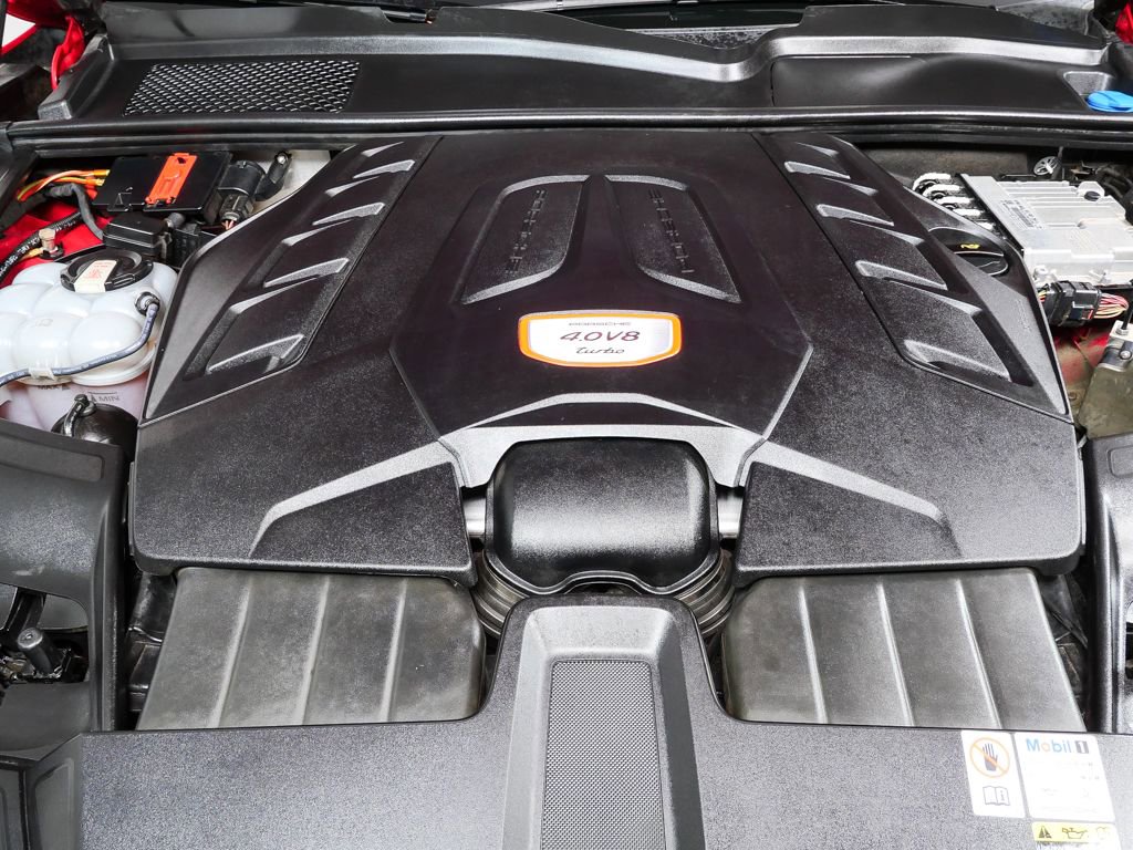 2023 Porsche Cayenne Turbo