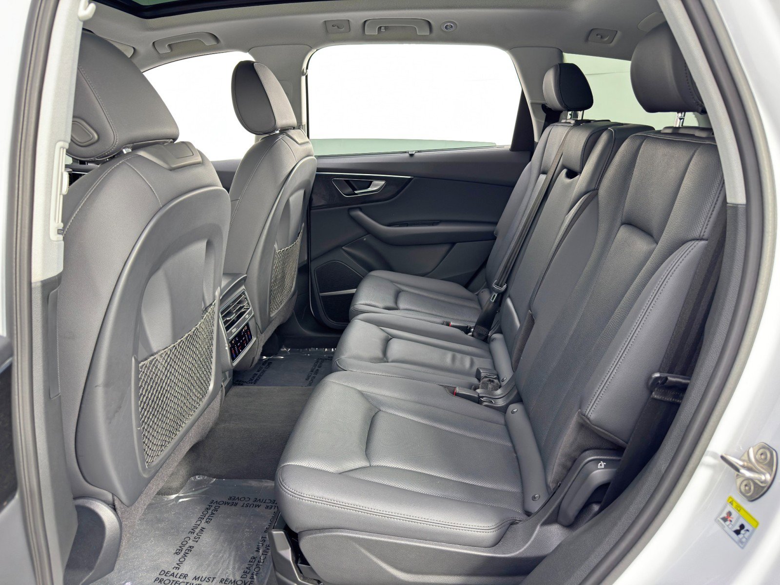 2022 Audi Q7 Premium Plus