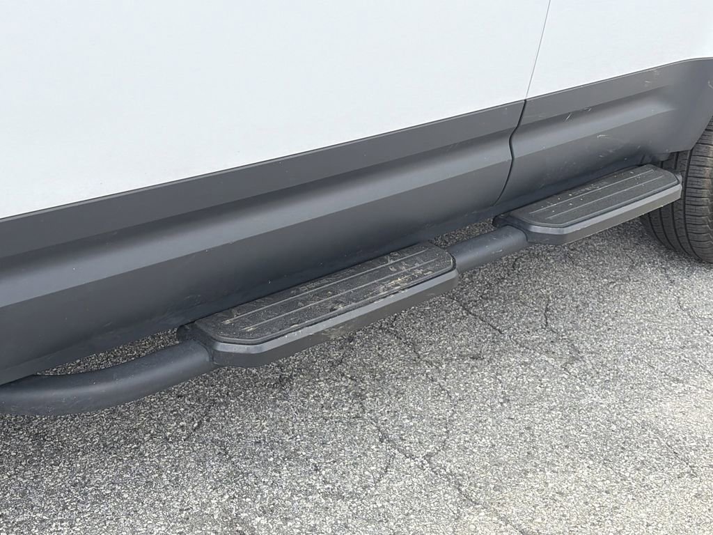 2025 Land Rover Defender 110 S