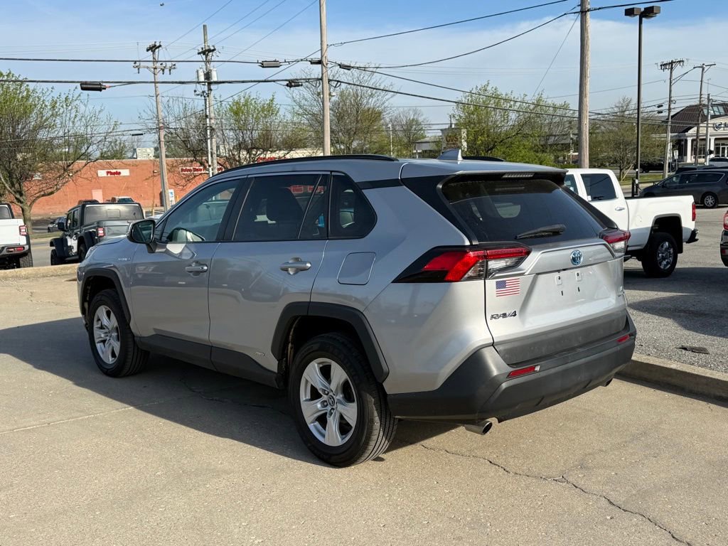 2020 Toyota RAV4 LE