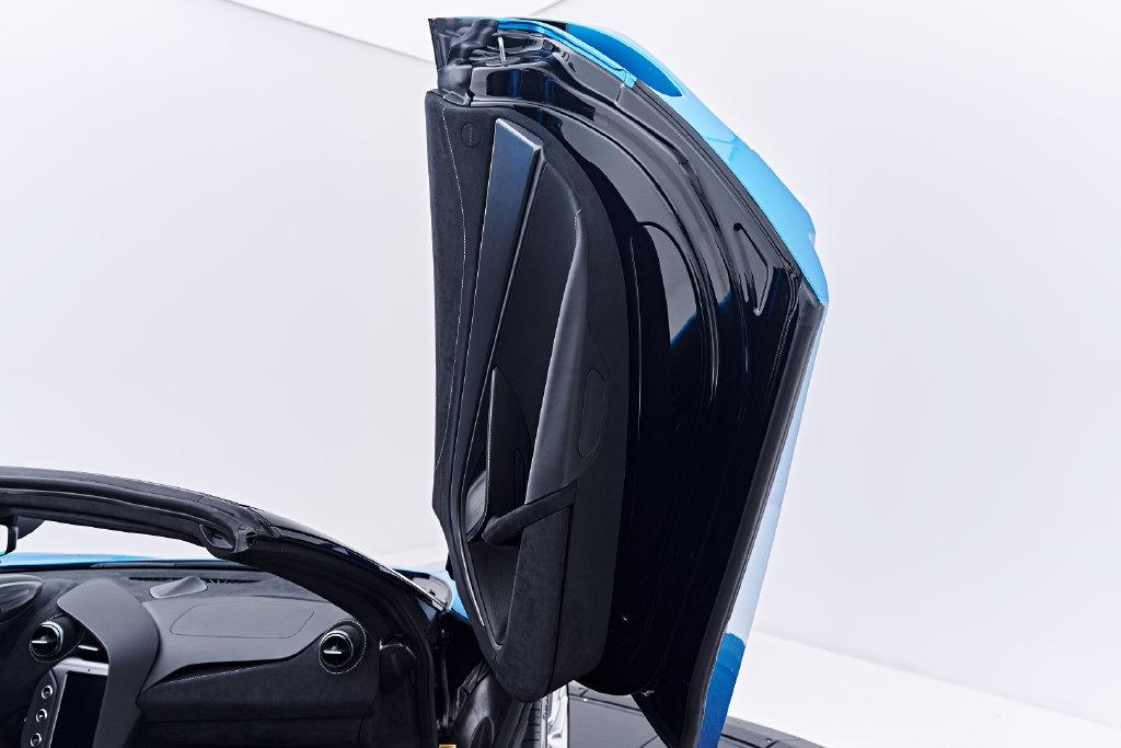 Used 2025 McLaren 750S Spider photo 46