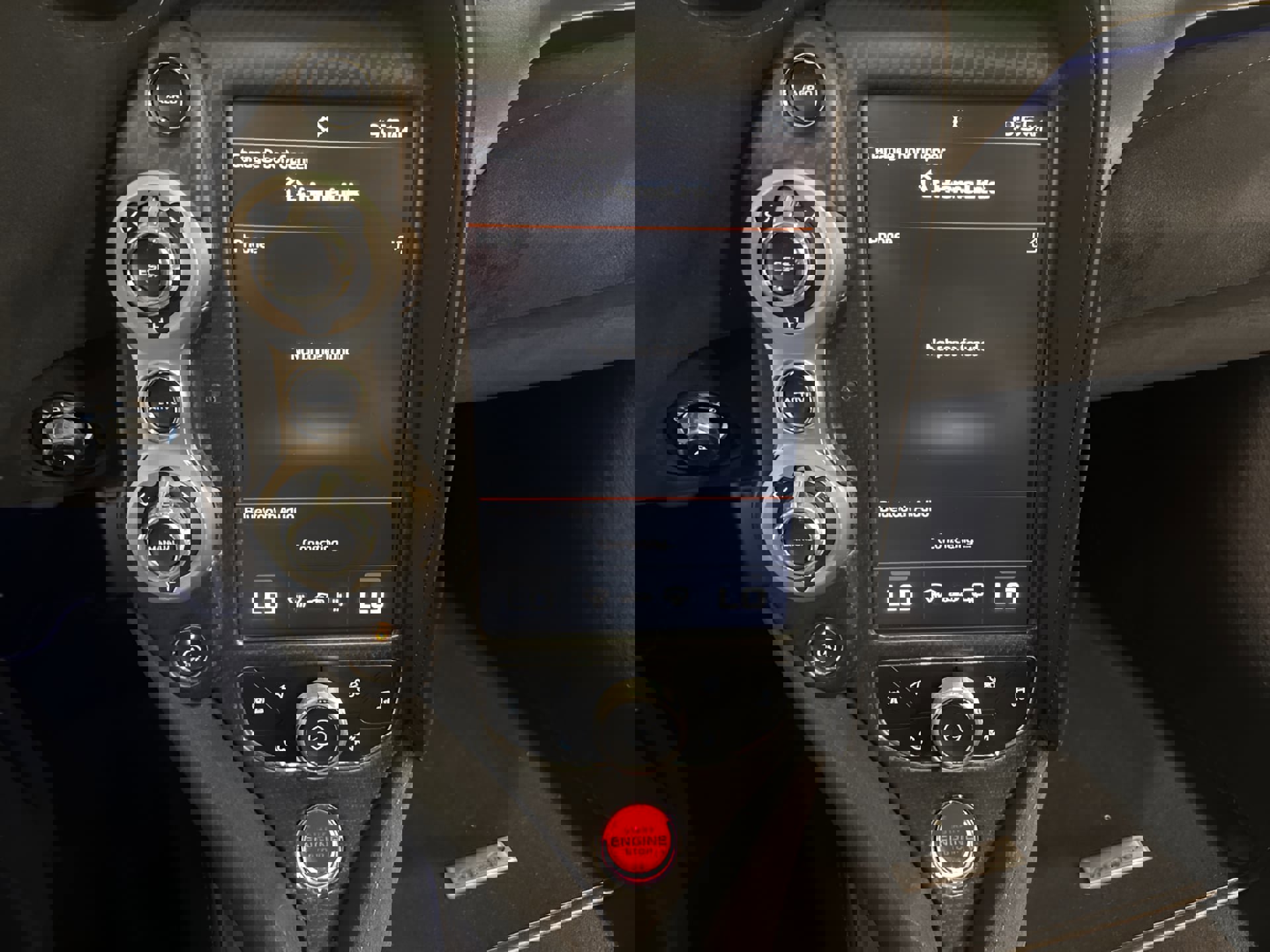 Used 2018 McLaren 720S photo 28