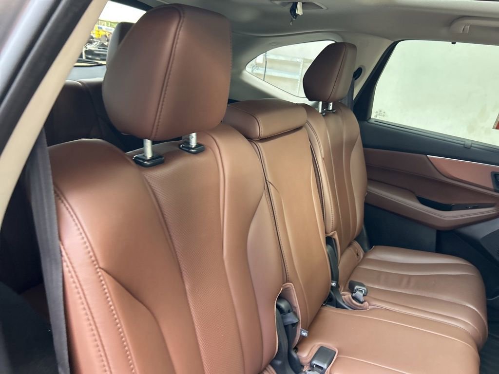 2022 Acura MDX FWD w/ Technology Package