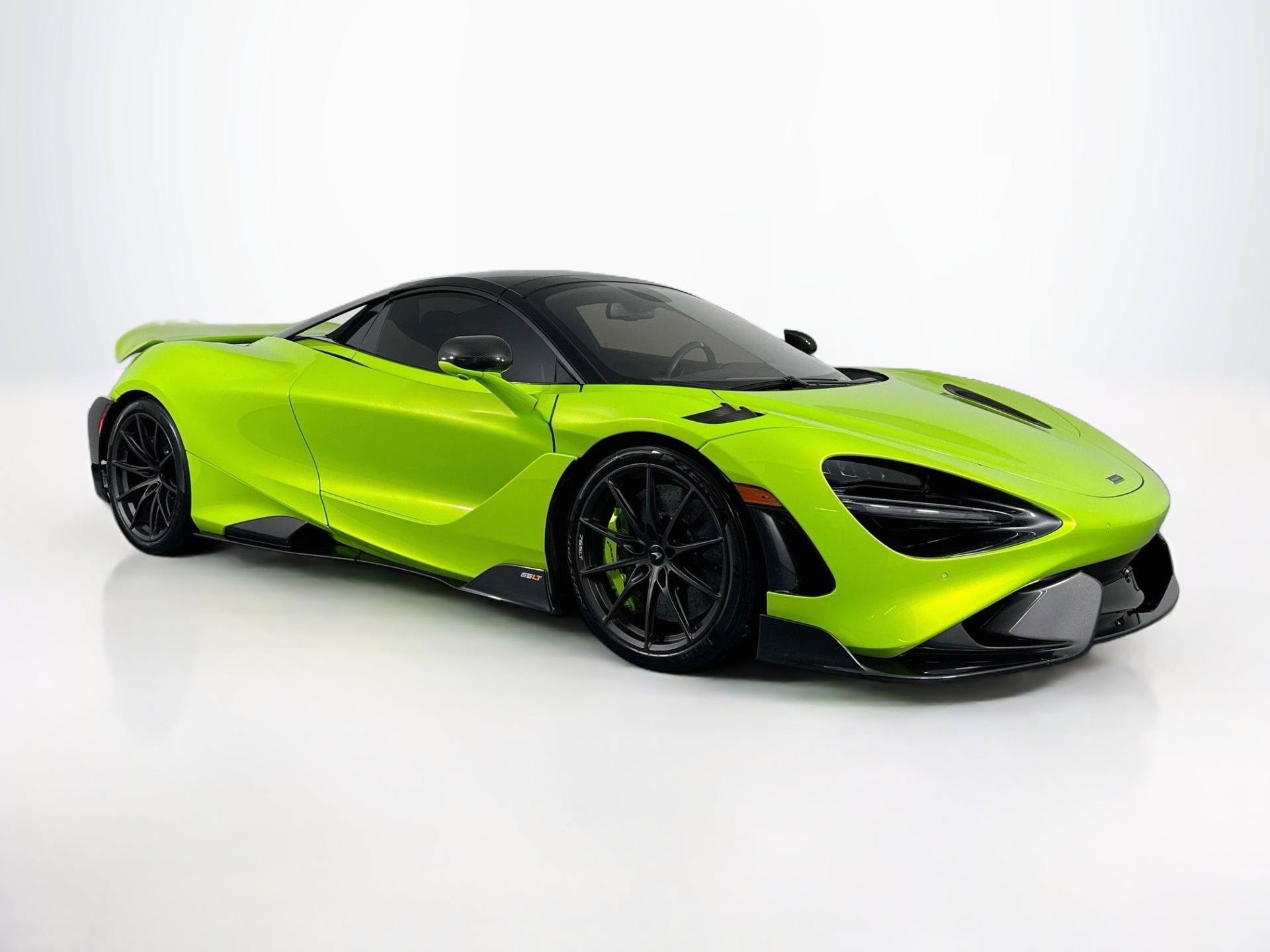 Used 2022 McLaren 765LT photo 89