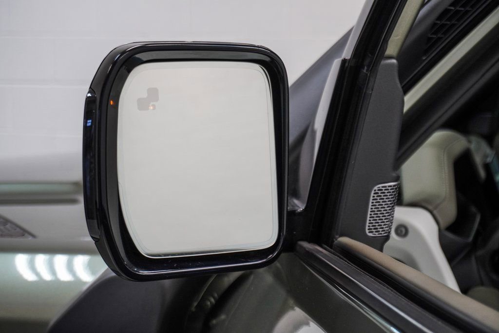 2022 Land Rover Defender 90 X-Dynamic HSE