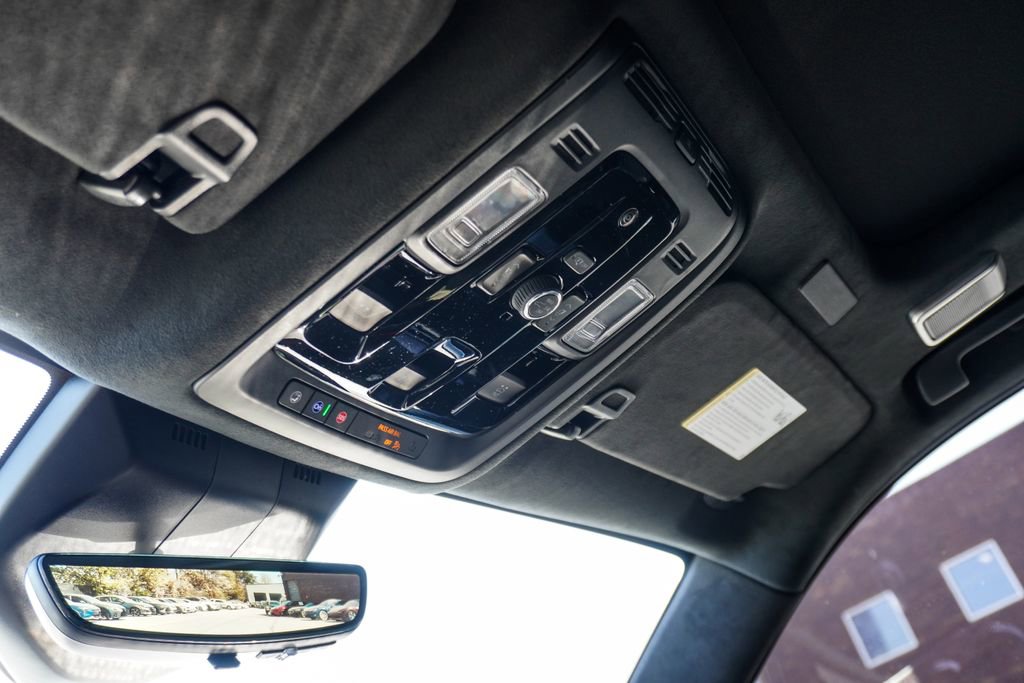 2025 Cadillac Escalade V