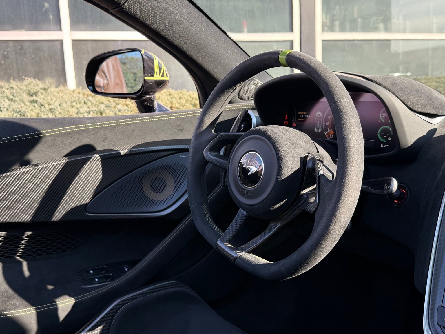 Used 2020 McLaren 600LT Spider photo 32