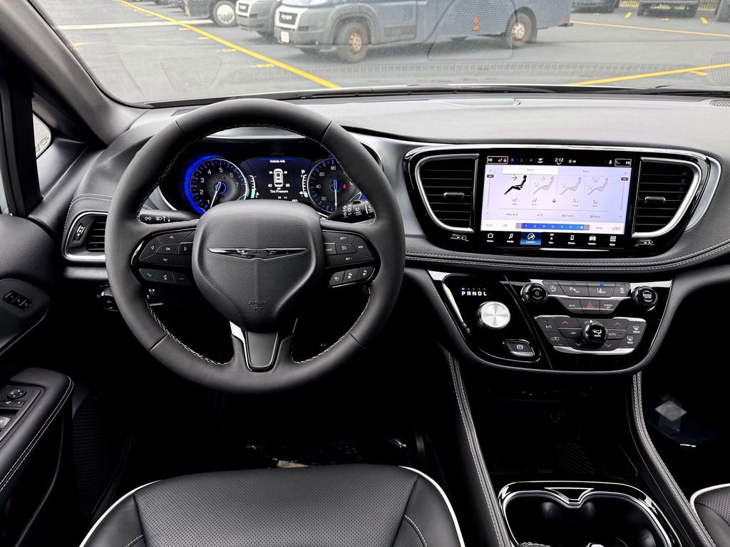 2026 Chrysler Pacifica Limited