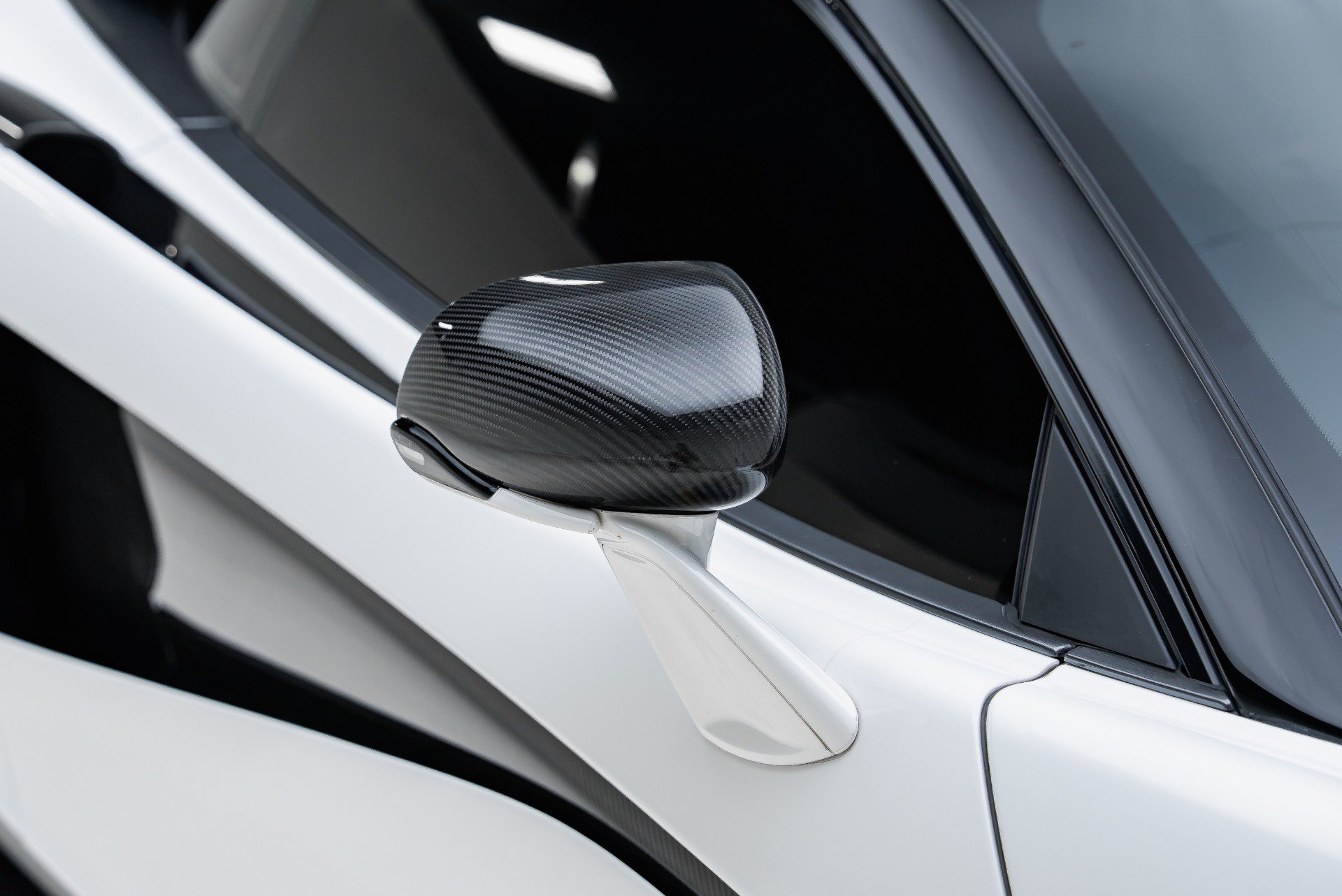 Used 2019 McLaren 600LT photo 25