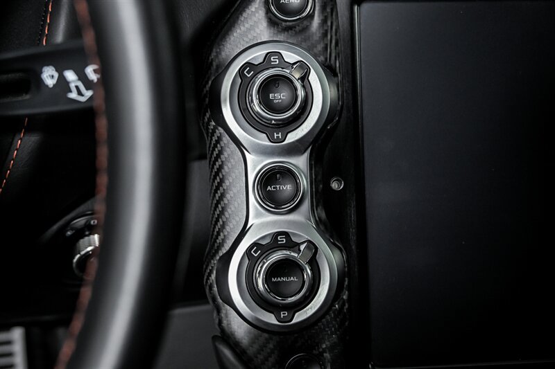 Used 2018 McLaren 720S photo 27