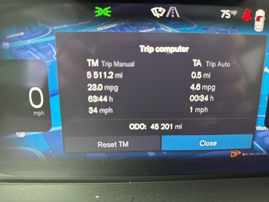 2023 Volvo Xc90 B6 Plus