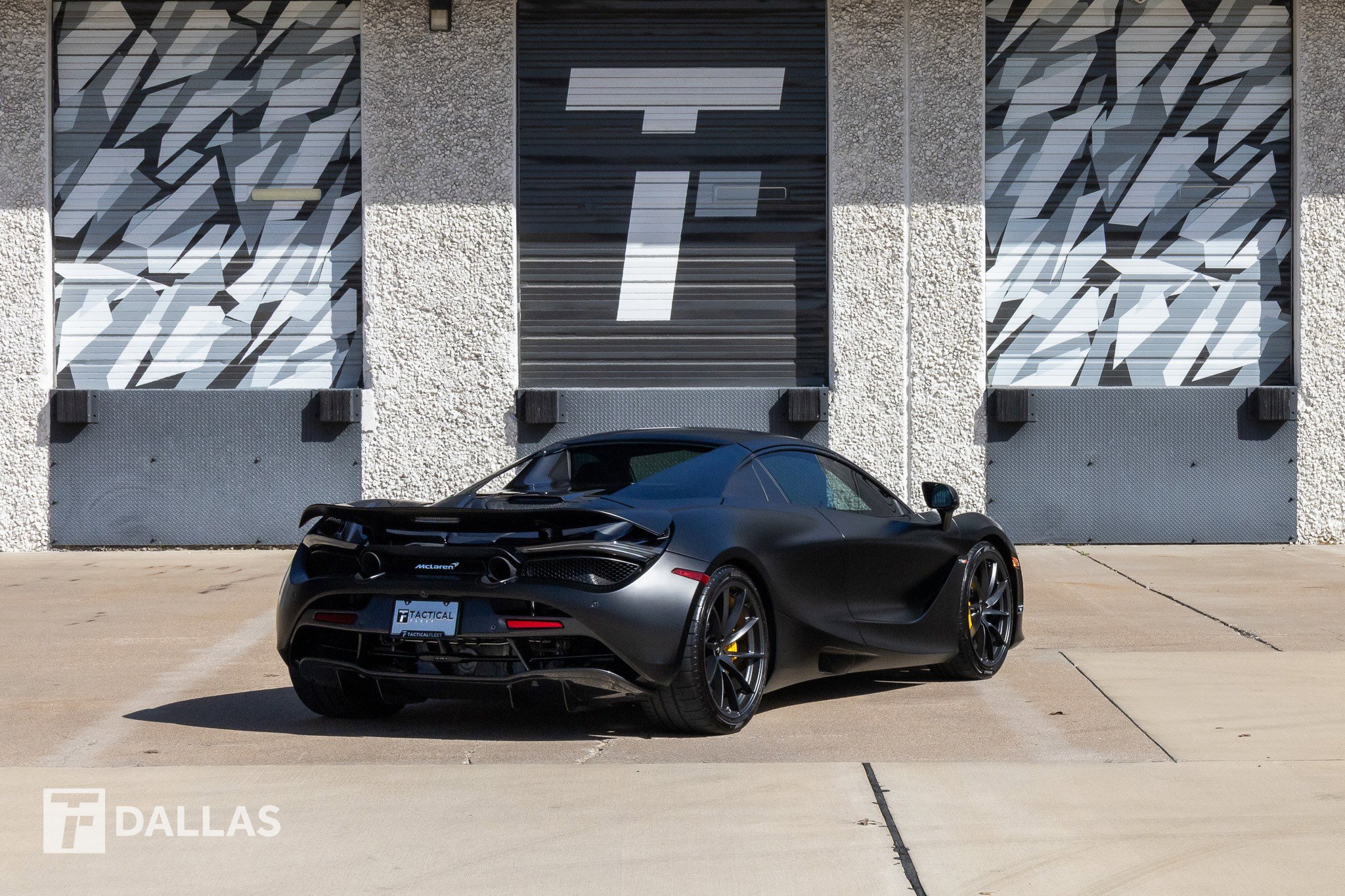 Used 2022 McLaren 720S Luxury photo 17