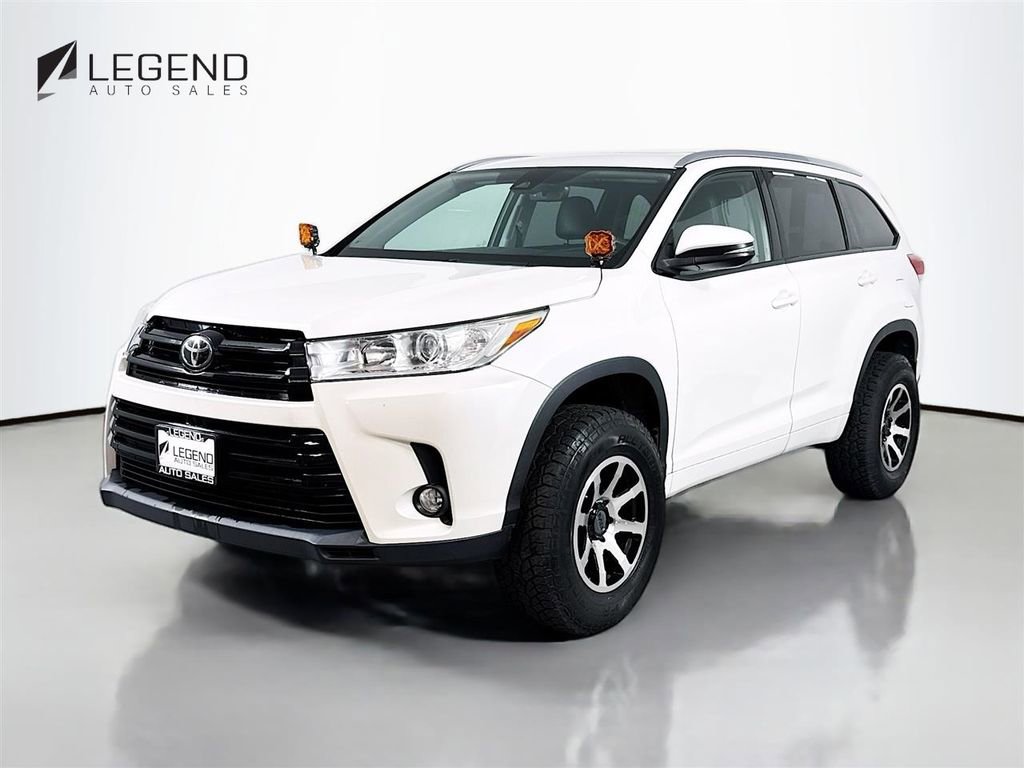 Used 2017 Toyota Highlander XLE