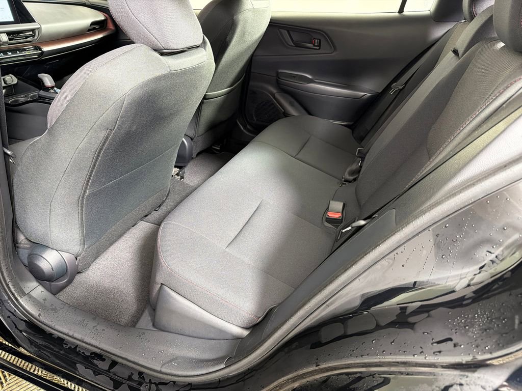 2025 Toyota Prius Plug-In Hybrid