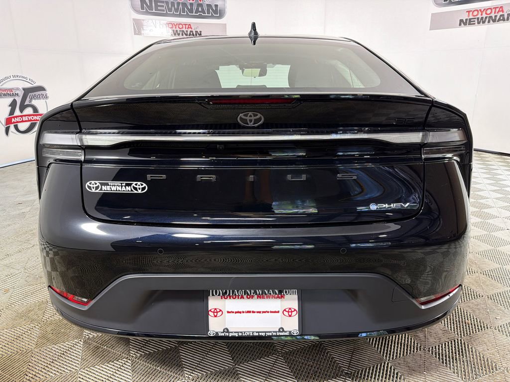 2025 Toyota Prius Plug-In Hybrid