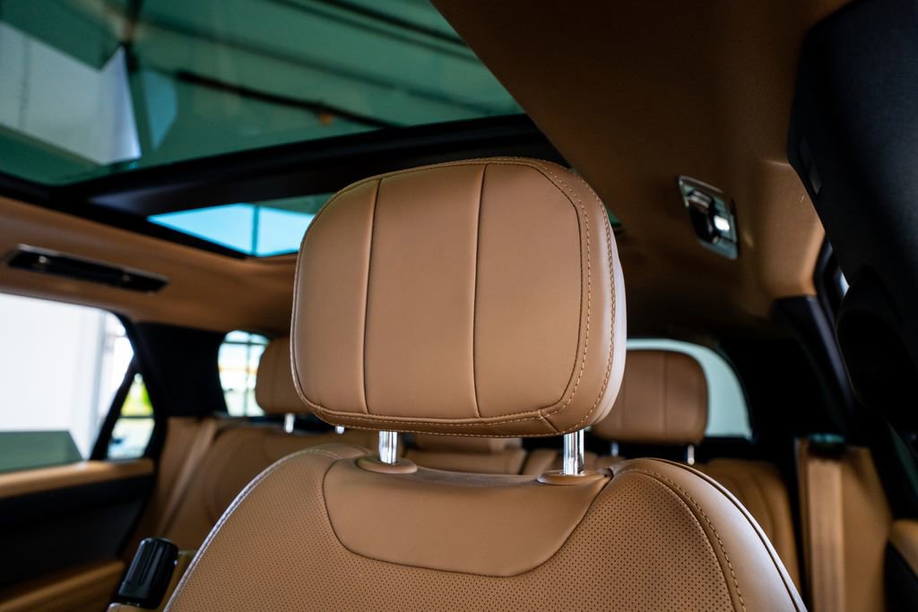 2023 Land Rover Range Rover Sport SE