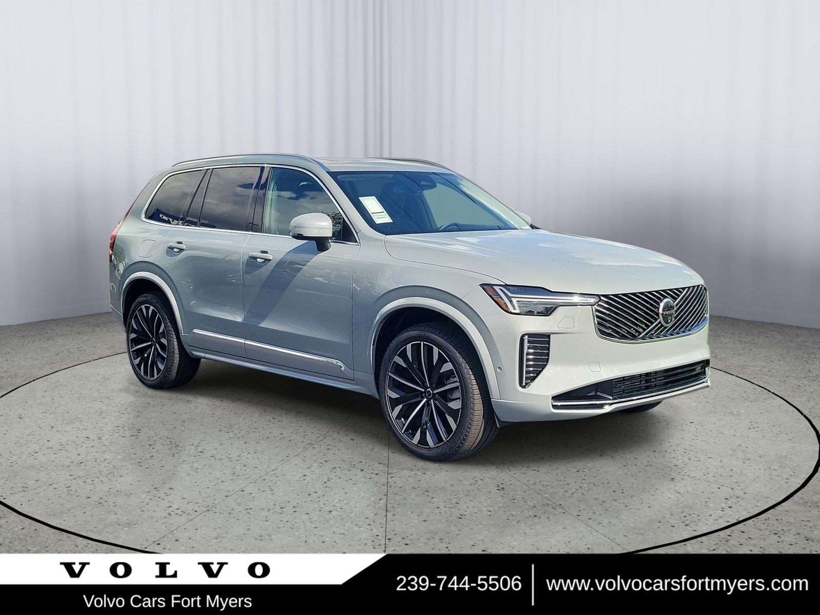 Used 2025 Volvo XC90 T8 Plus w/ Protection Package Premier