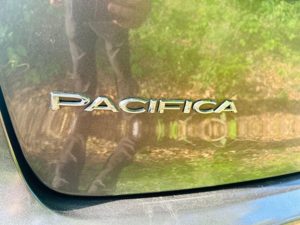 2022 Chrysler Pacifica Touring-L
