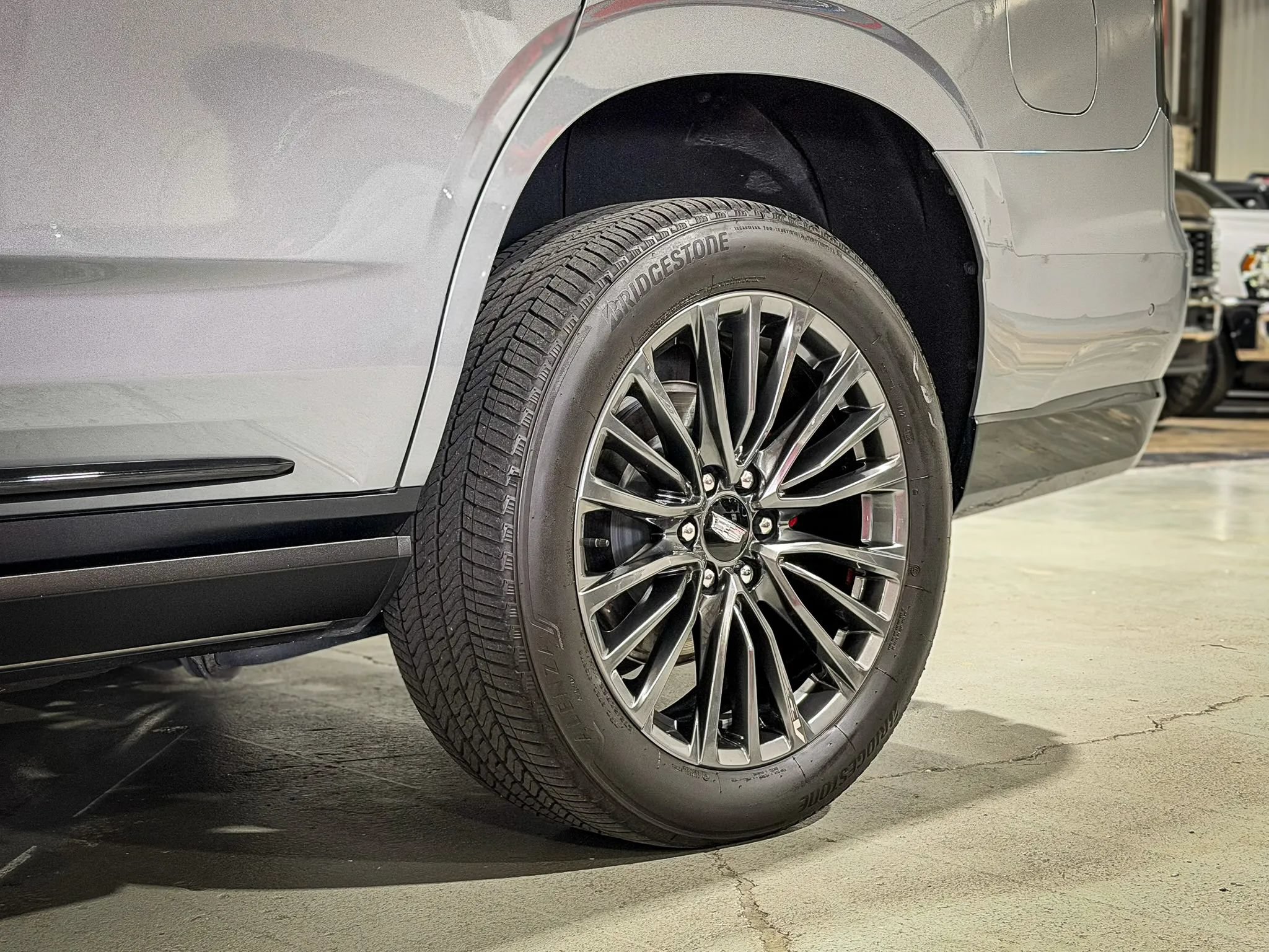 2024 Cadillac Escalade-V V-Series - Photo 8