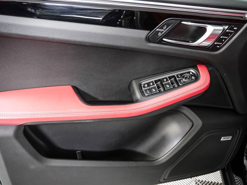 2021 Porsche Macan S