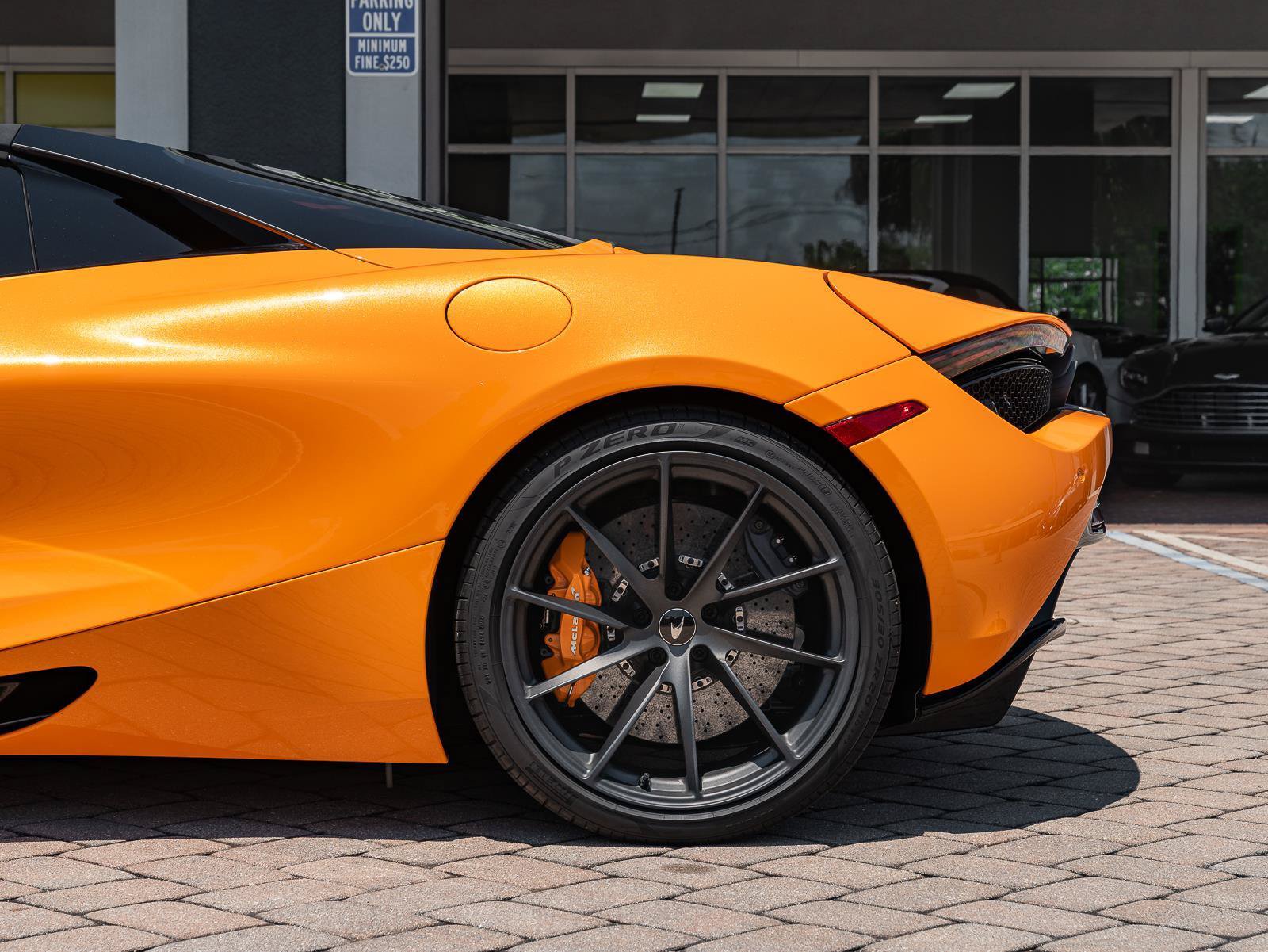 Used 2022 McLaren 720S Performance photo 41