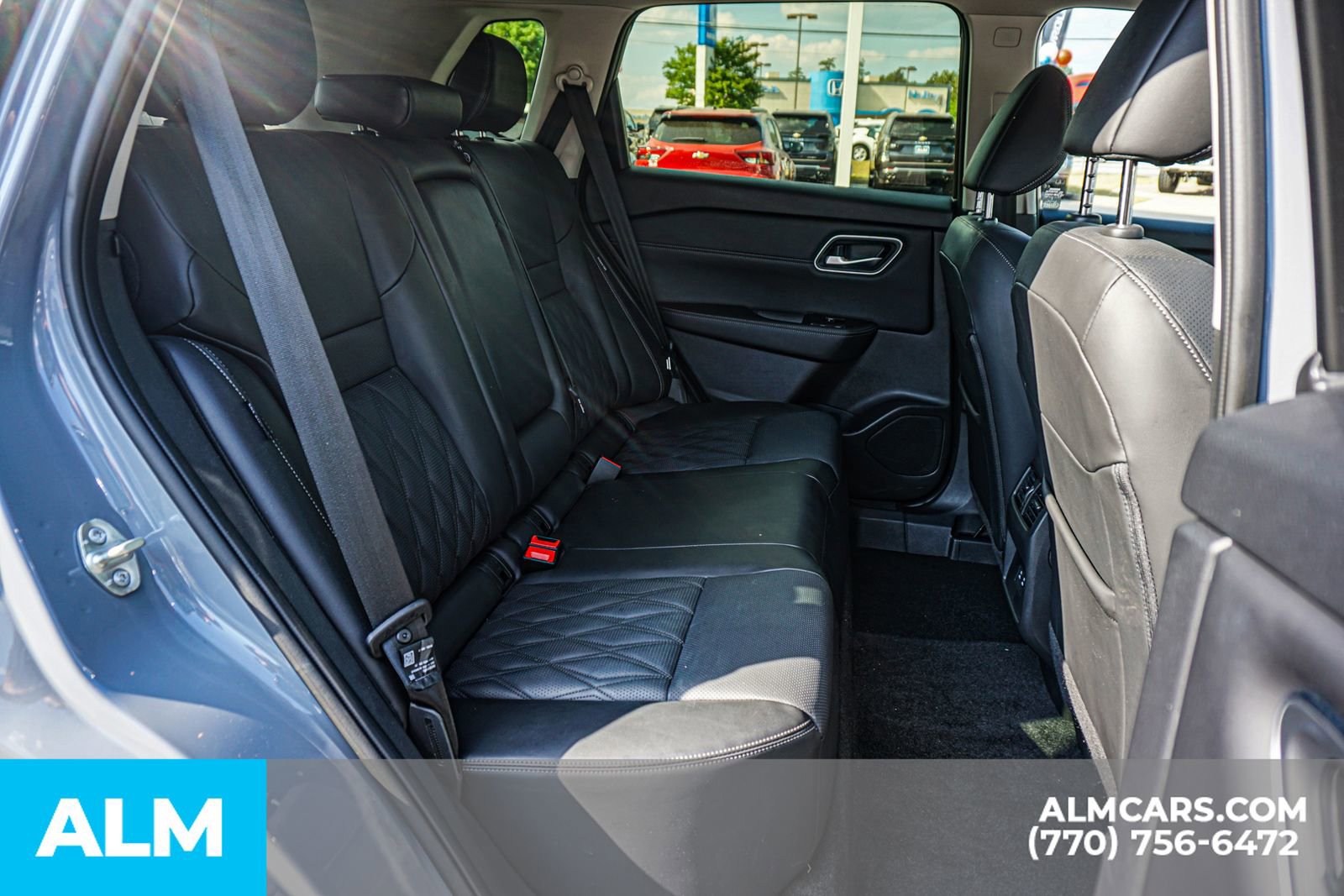 2025 Nissan Rogue Platinum