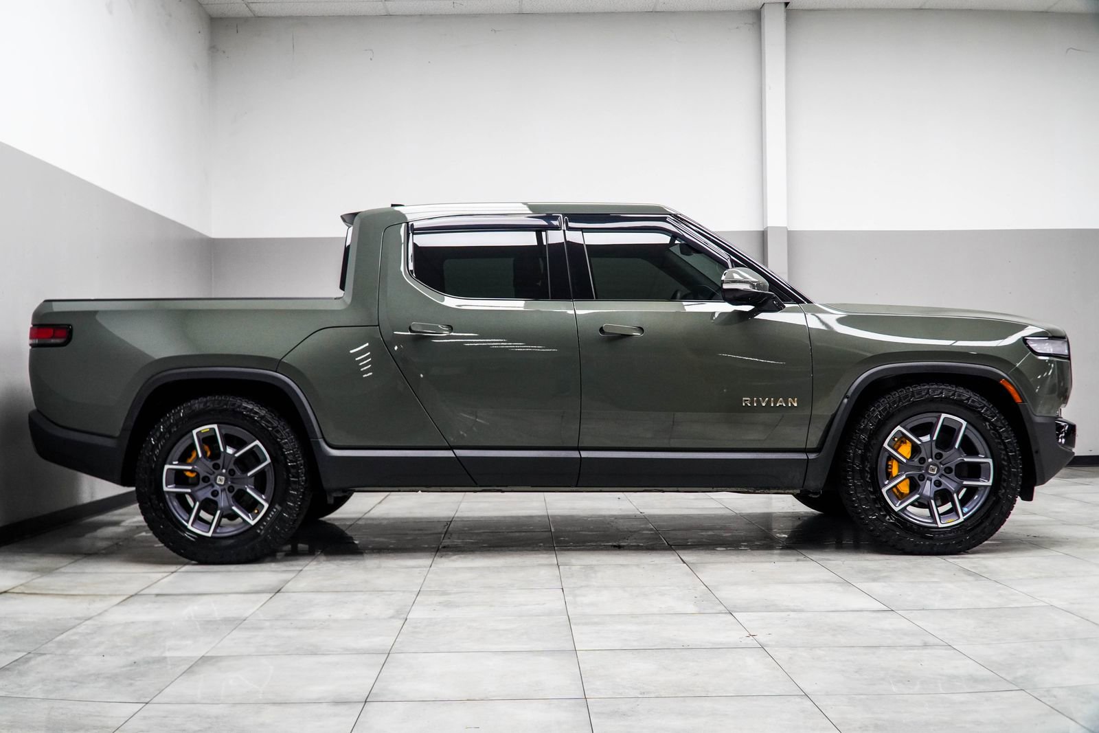 2022 Rivian R1T Launch Edition