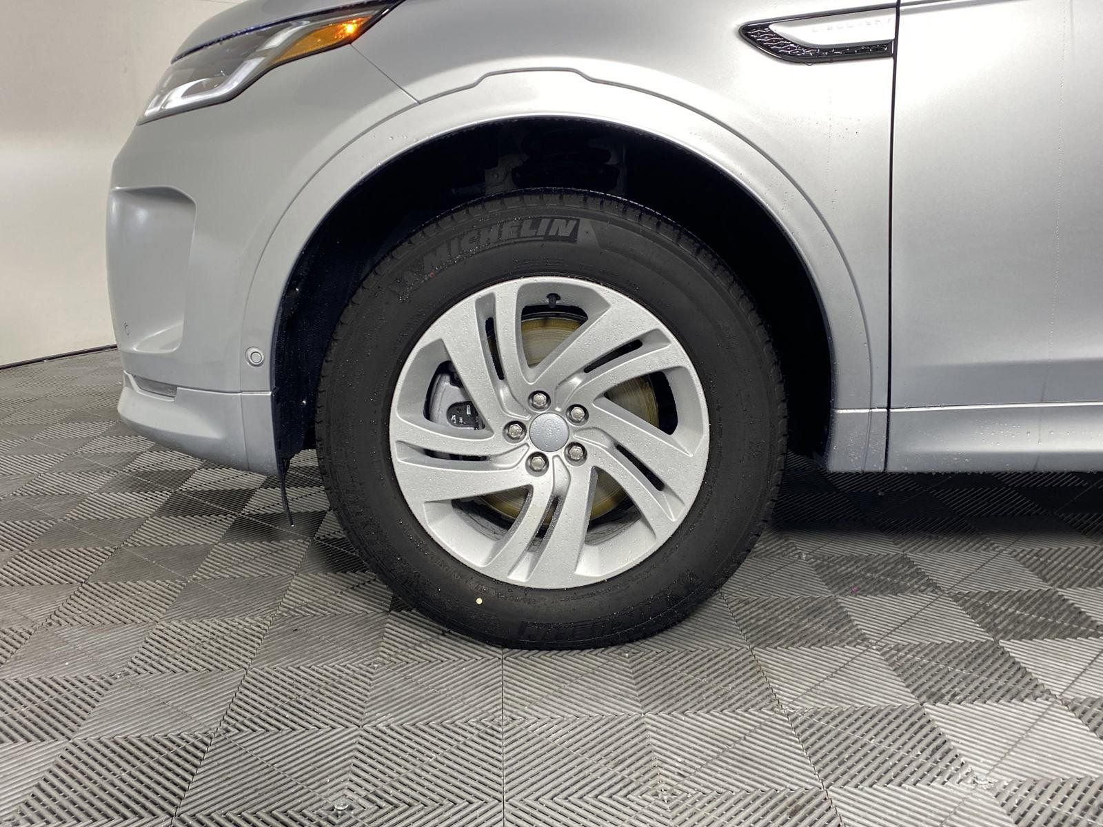 2025 Land Rover Discovery Sport S