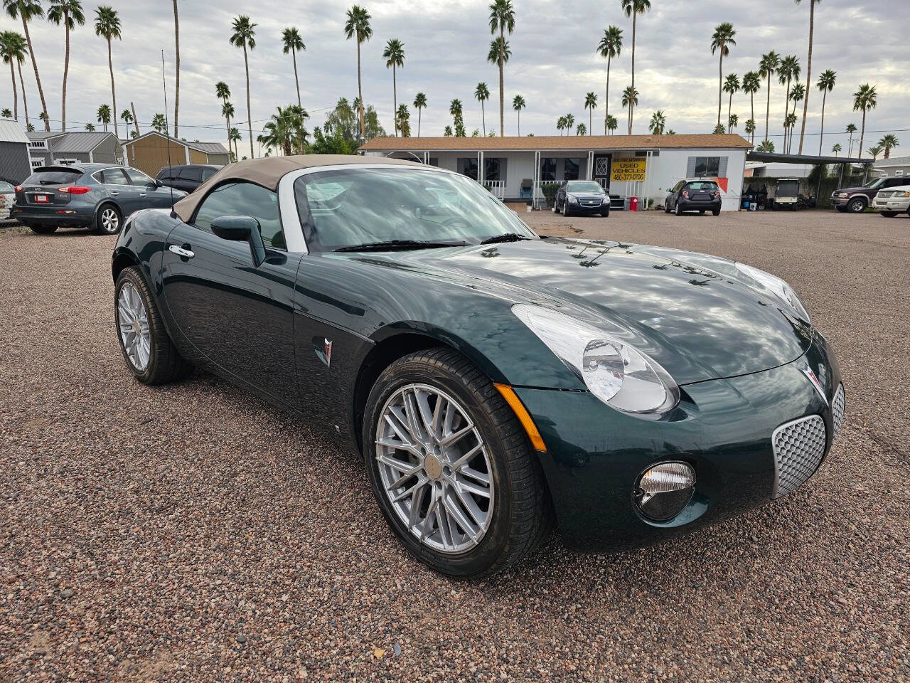 Used 2008 Pontiac Solstice Convertible w/ Premium Package