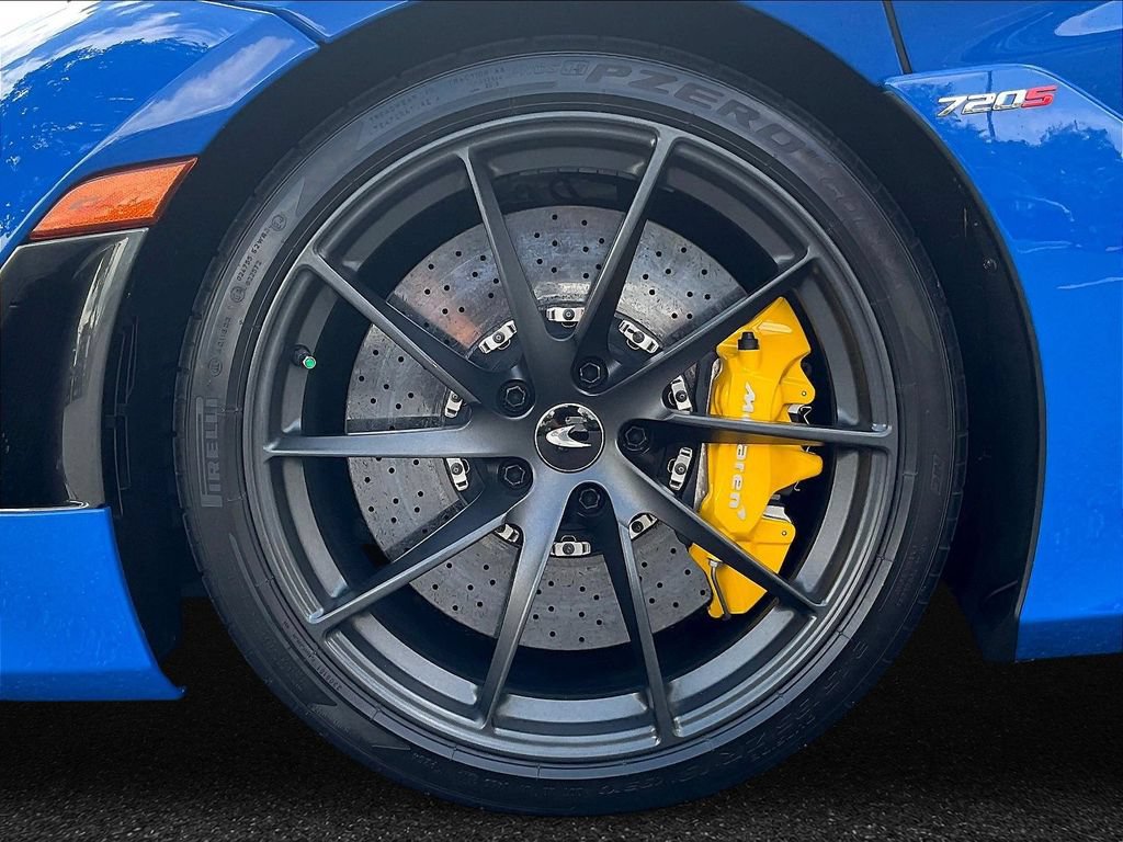 Used 2020 McLaren 720S Performance photo 20