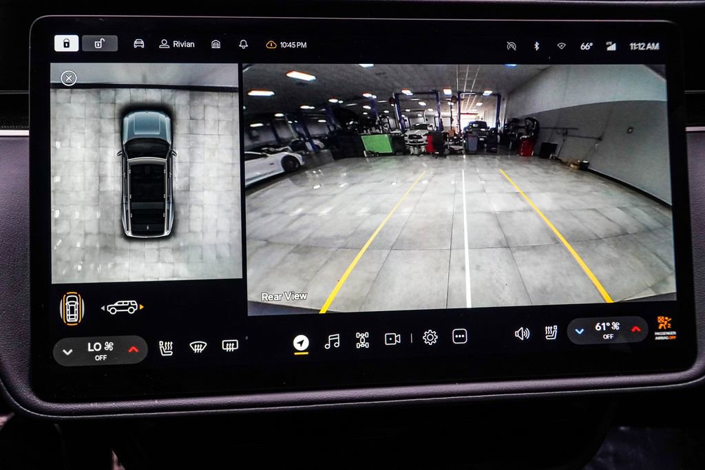 2024 Rivian R1S Adventure