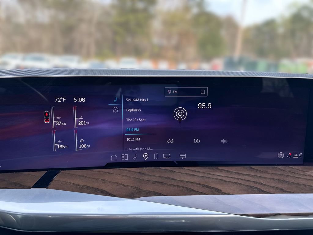 2025 Cadillac Escalade Premium Luxury Platinum