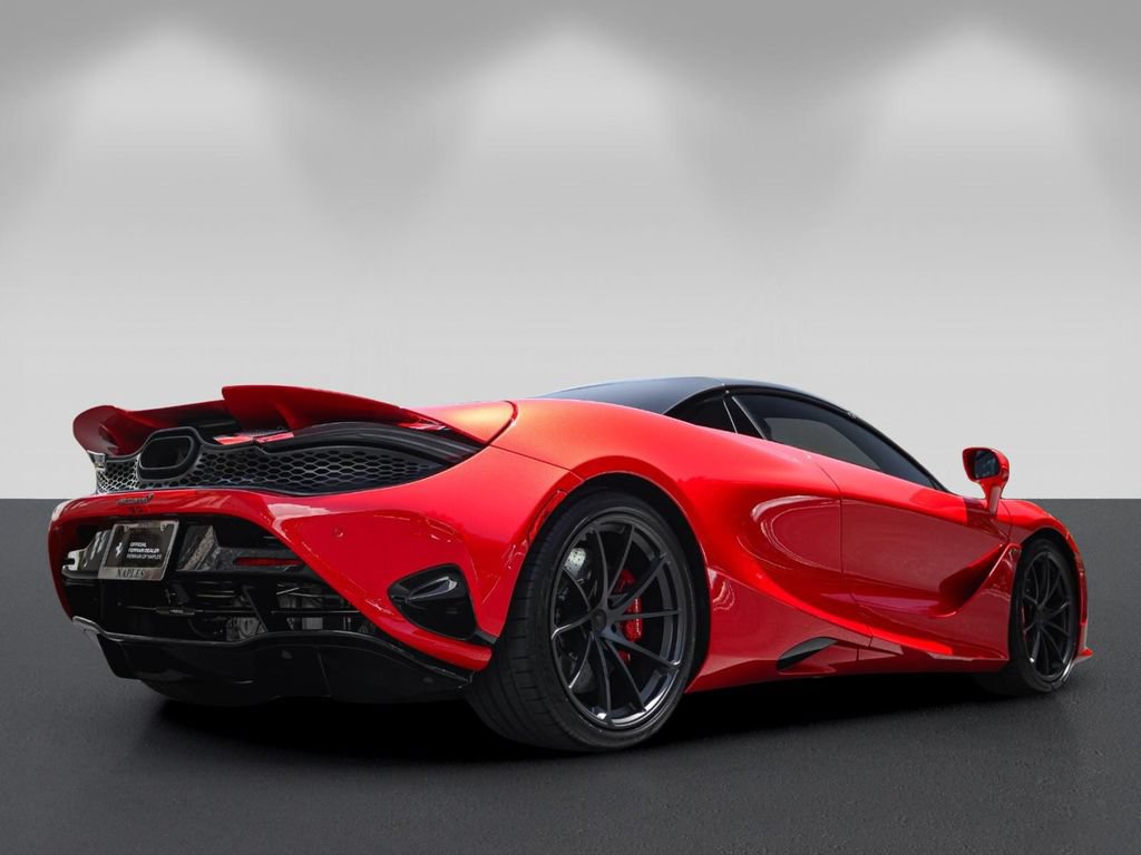 Used 2027 McLaren 750S Spider photo 10
