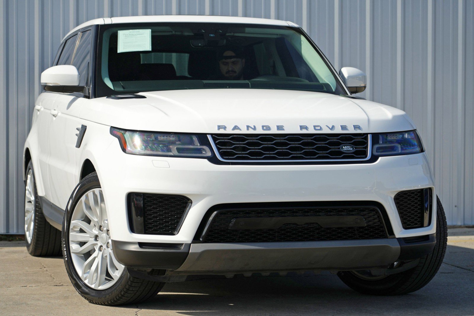 2022 Land Rover Range Rover Sport SE