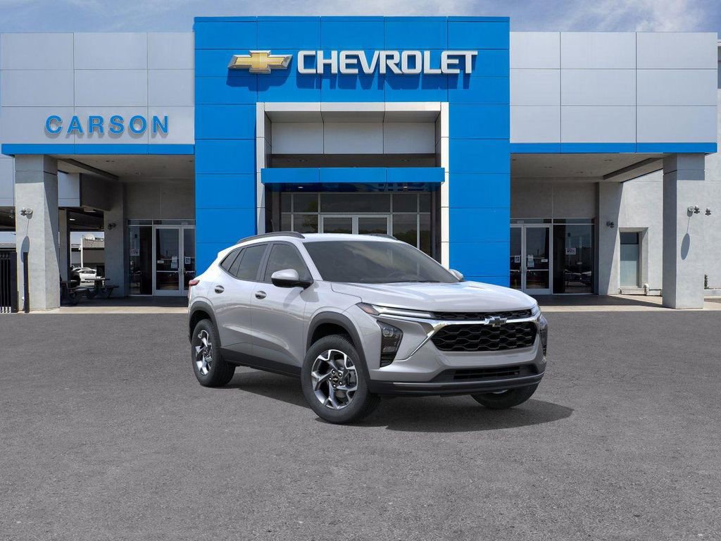 New 2026 Chevrolet Trax LT w/ Driver Confidence Package