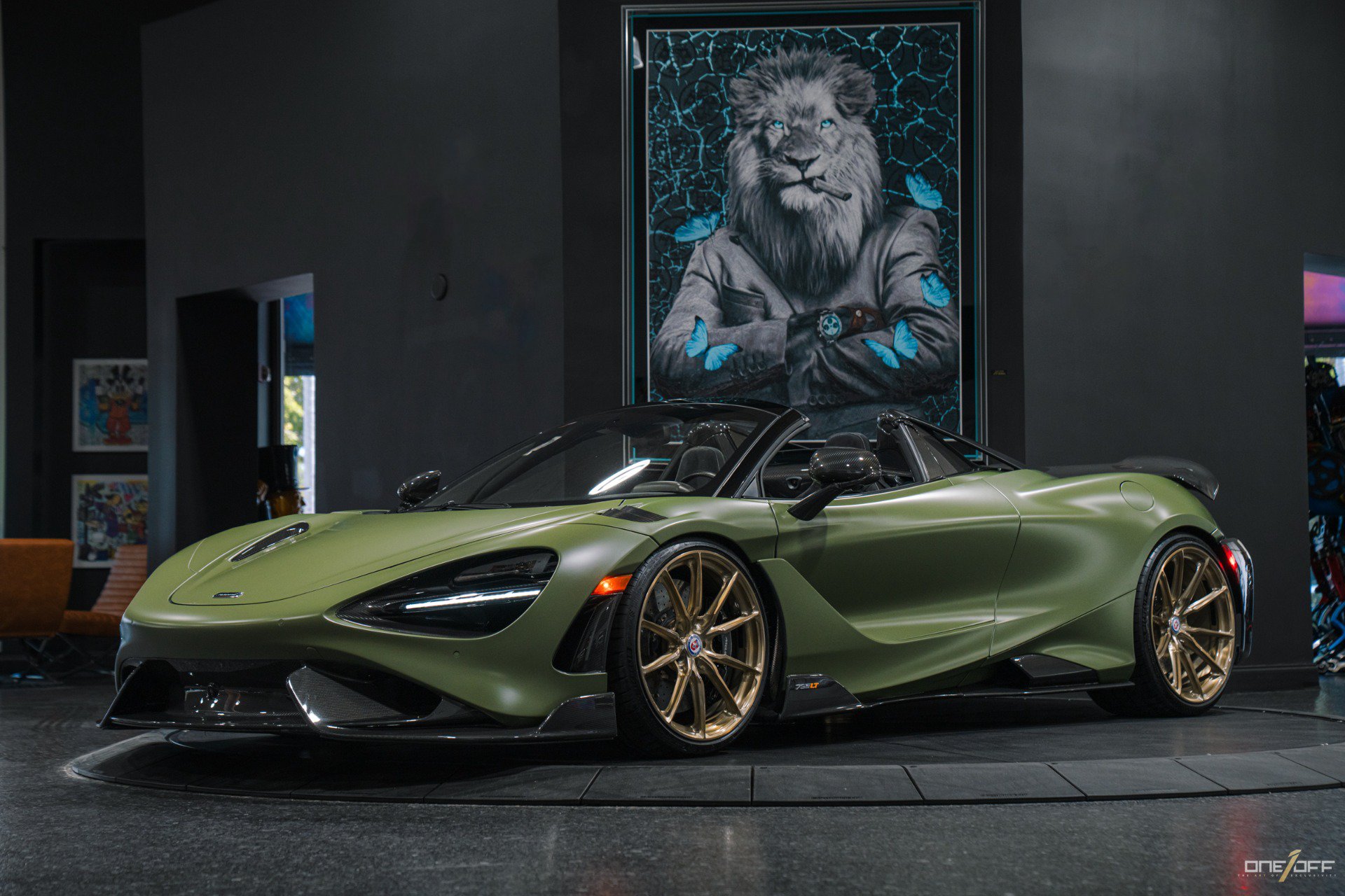 Used 2022 McLaren 765LT photo 30