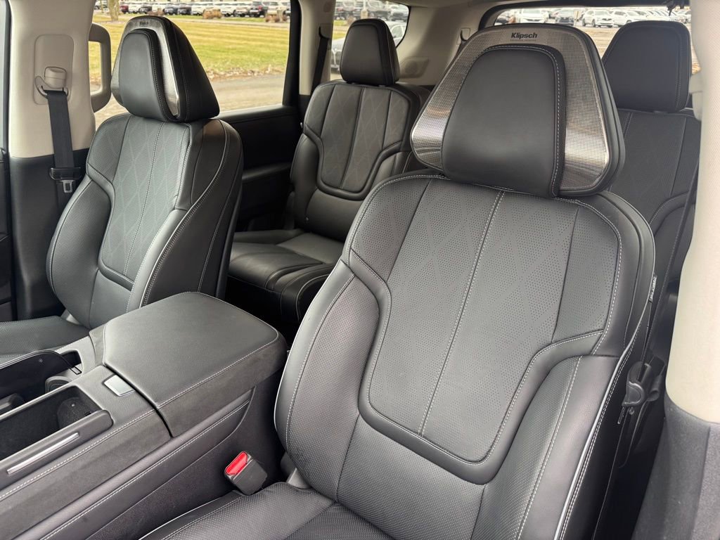 2025 INFINITI Qx80 Sensory