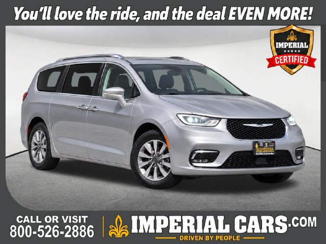 Used 2021 Chrysler Pacifica Touring-L