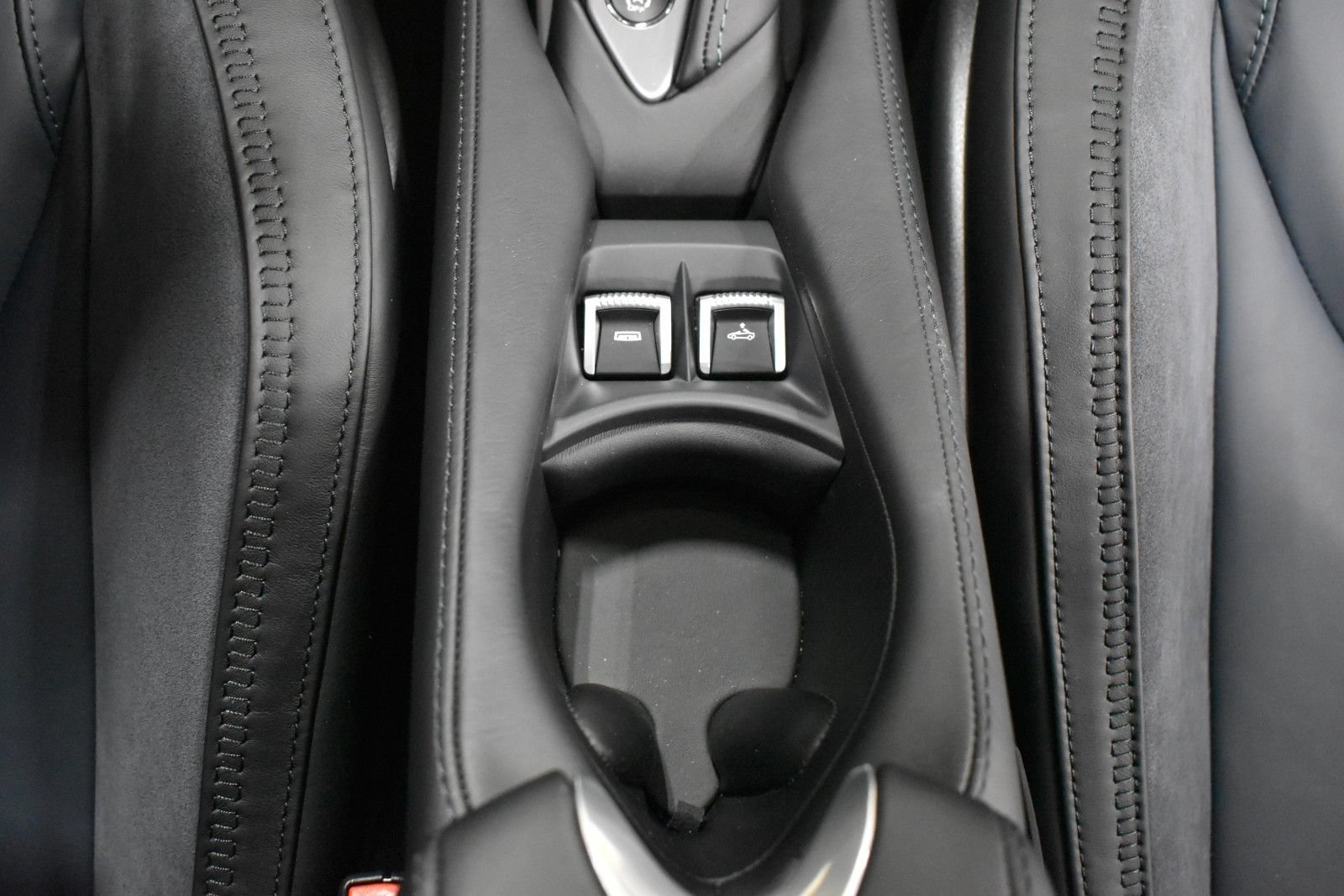 New 2027 McLaren 750S Spider photo 26