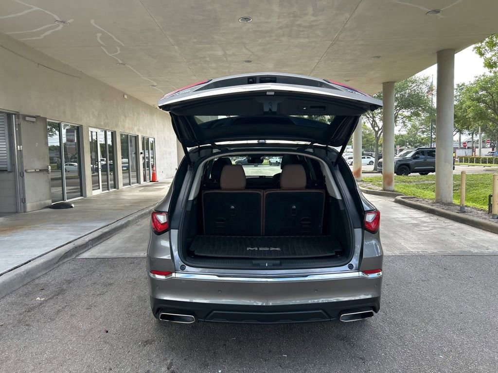 2022 Acura MDX FWD w/ Technology Package