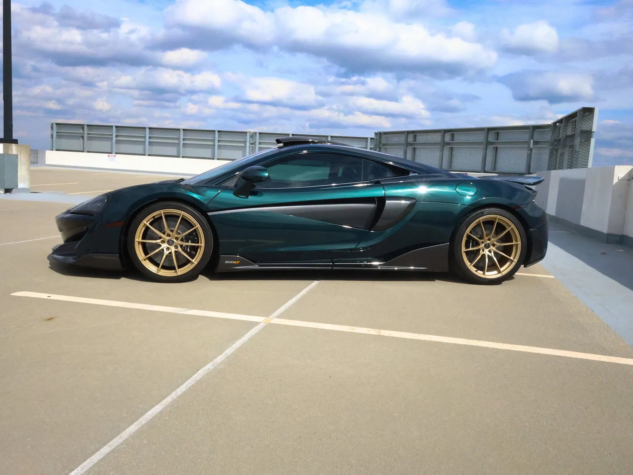 Used 2019 McLaren 600LT photo 24