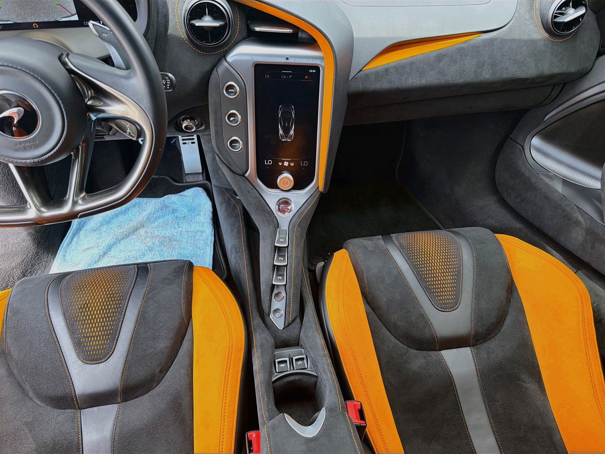 Used 2024 McLaren 750S Spider photo 16
